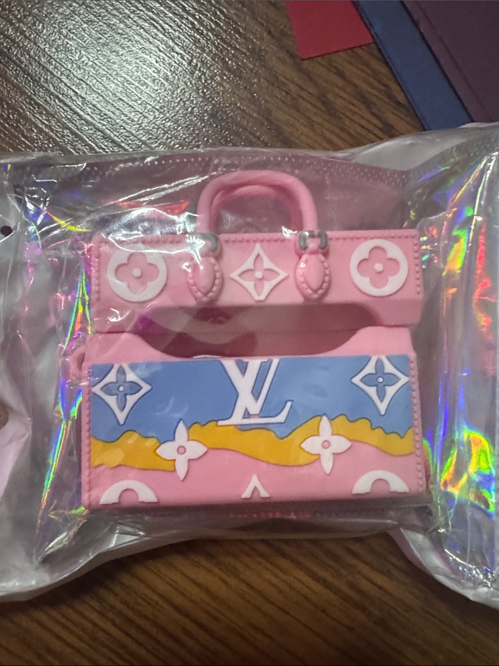 Pink Designer-Inspired Mini Tote Bag AirPod 3 Holder C1.RBk.M
